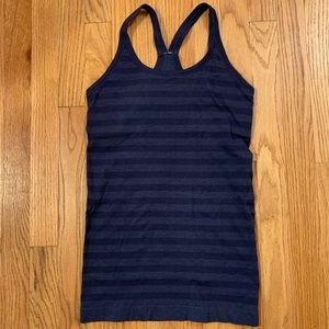 Lululemon Navy Striped Ebb to Street Tank Sz 6